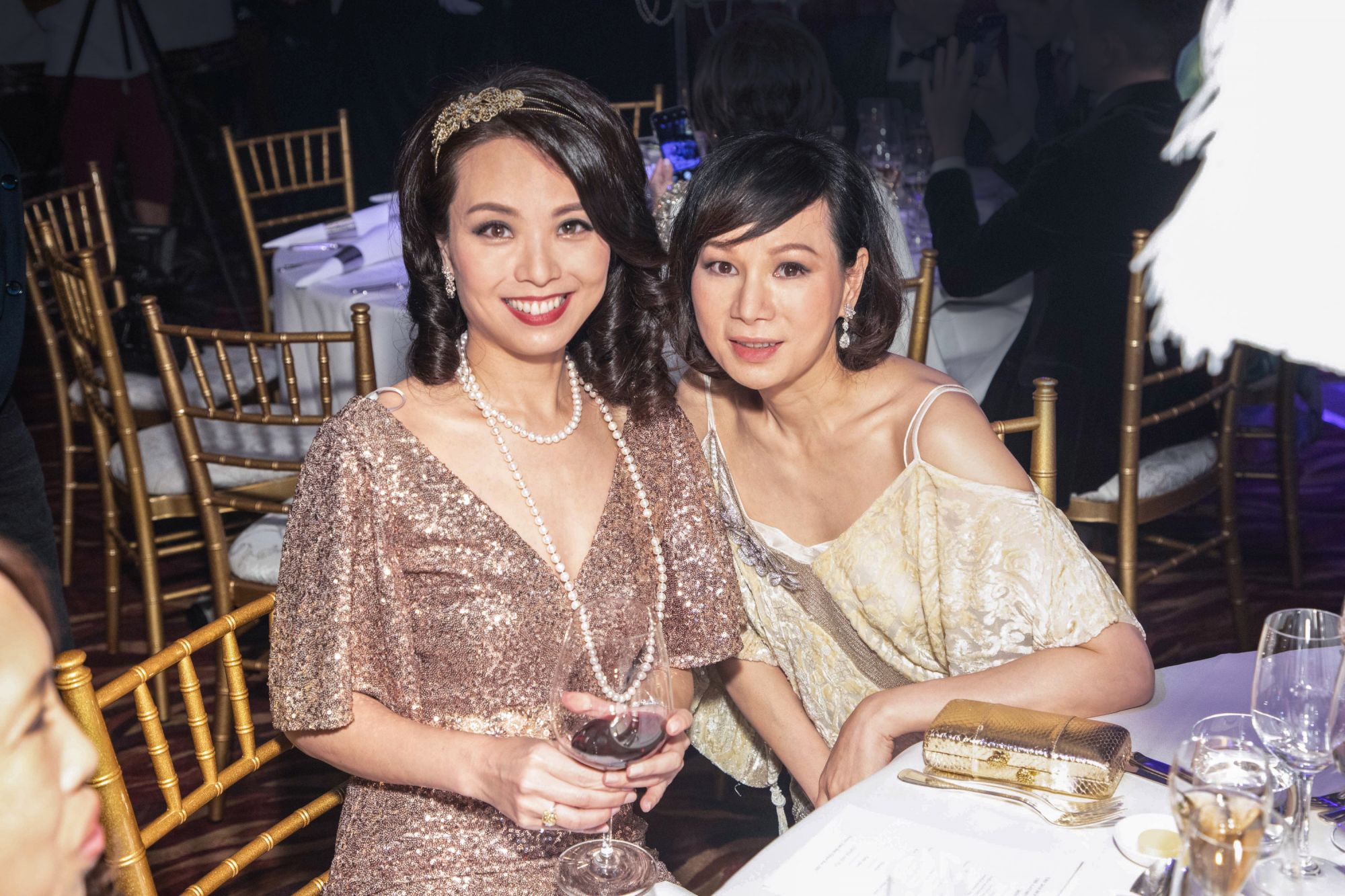 Anne Wang-Liu, Dorothy Cheng