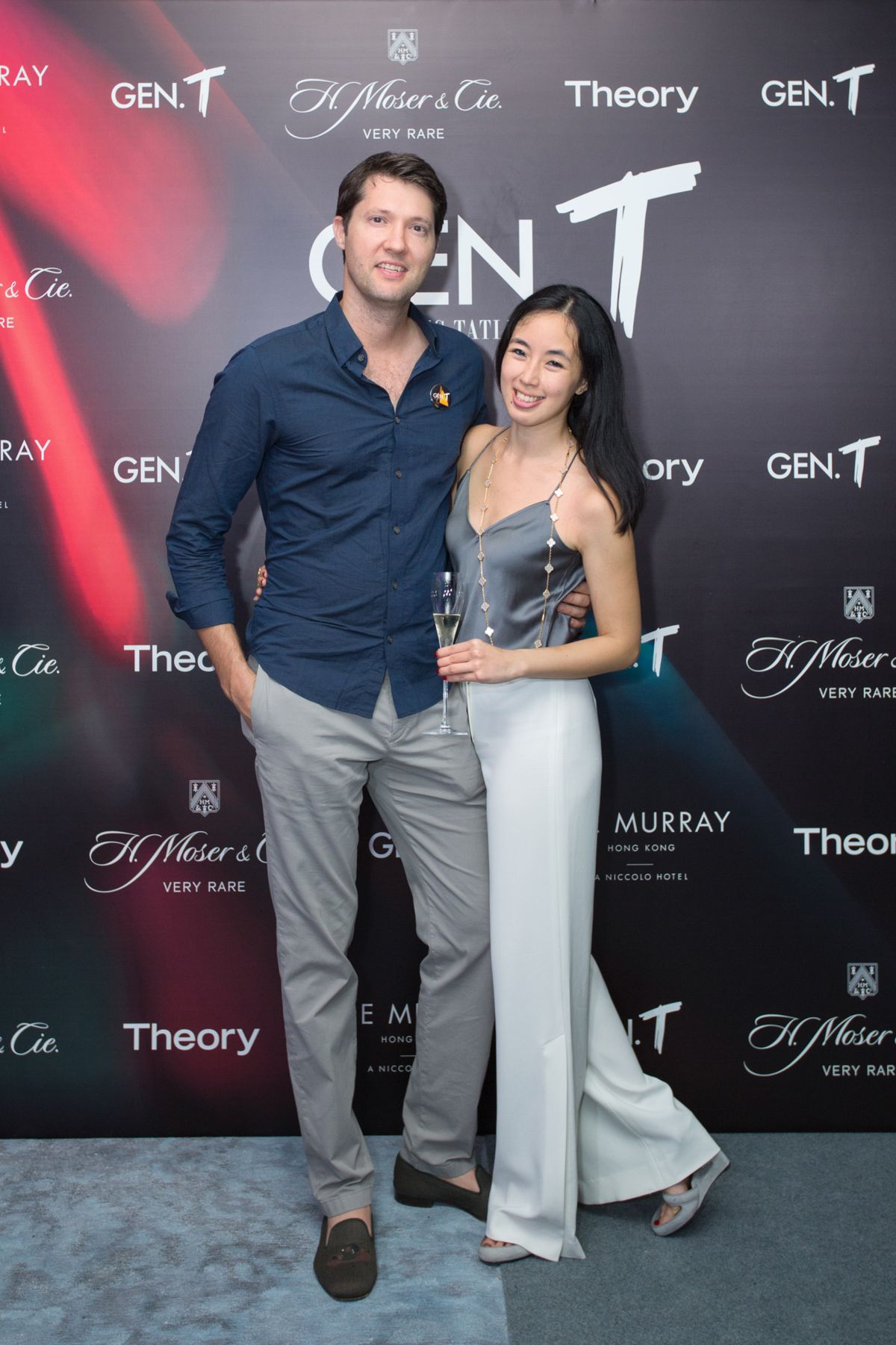 Max von Poelnitz, Victoria Chow