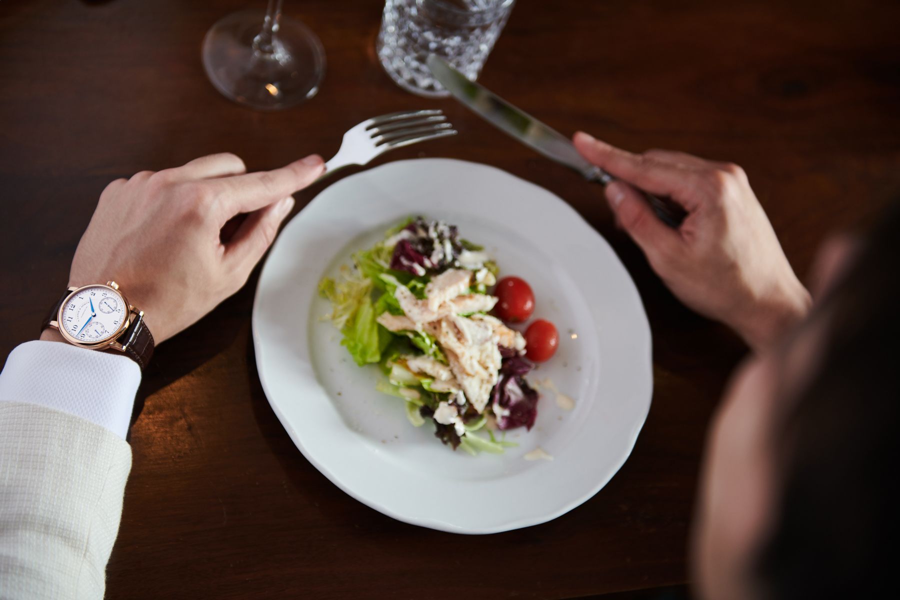 Gentlemen s Guide Proper Dining Etiquette Every Man Should Know 