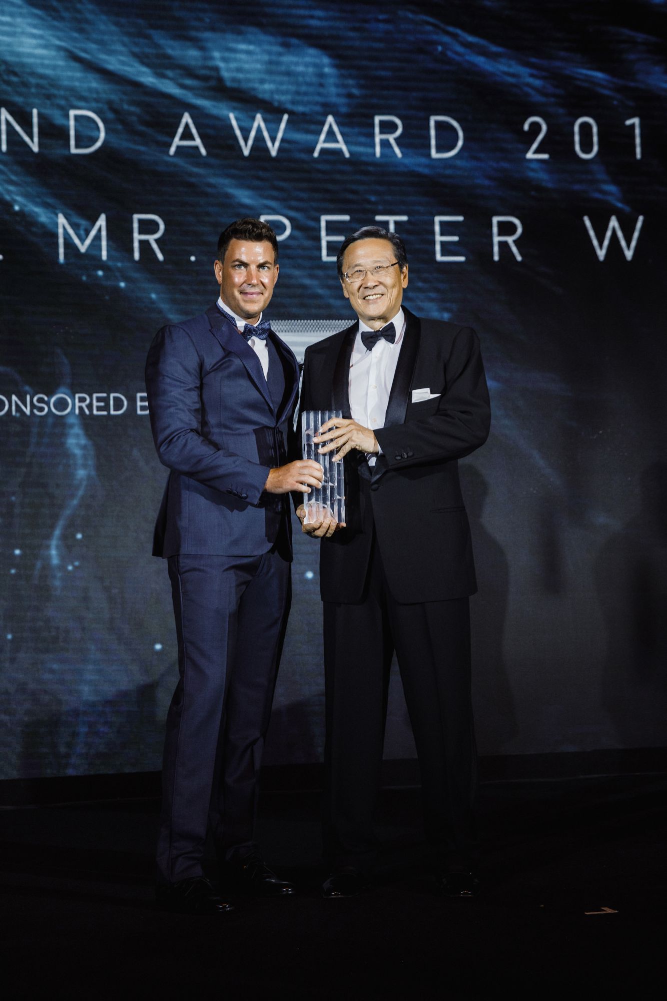 Michel Lamunière, Peter Woo