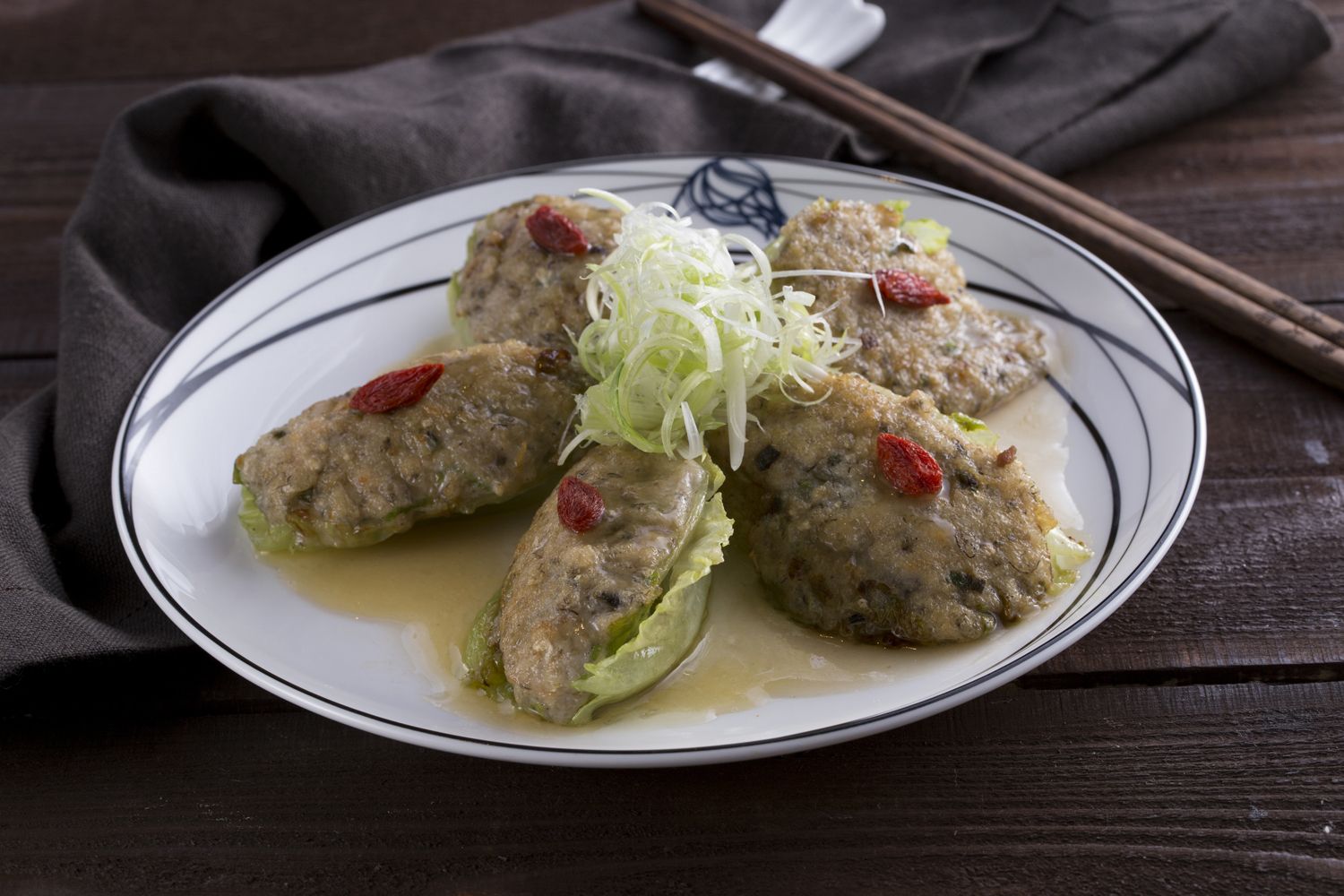 Braised Chinese lettuce stuffed with shrimp mousse
