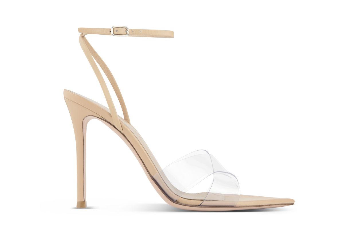 Amazing Heels To Rock This Party Season 