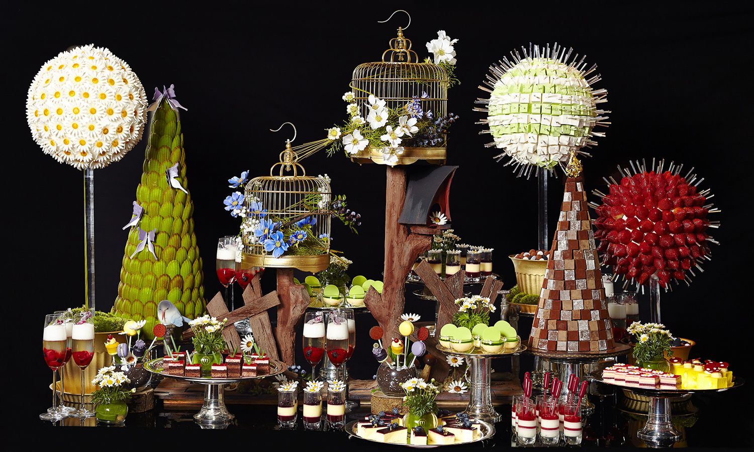 Mandarin Oriental Christmas Buffet Hong Kong 2022 Our 6 Top Picks For Christmas Festive Buffets | Tatler Asia