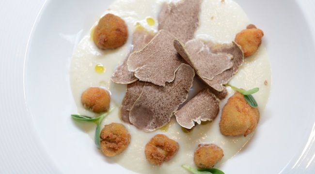The Epicurean Express: Egg 64°C with Cauliflower Purée, White Truffle and Sweetbreads