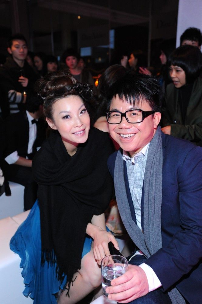 Carrie Chiu and Hanjin Tan