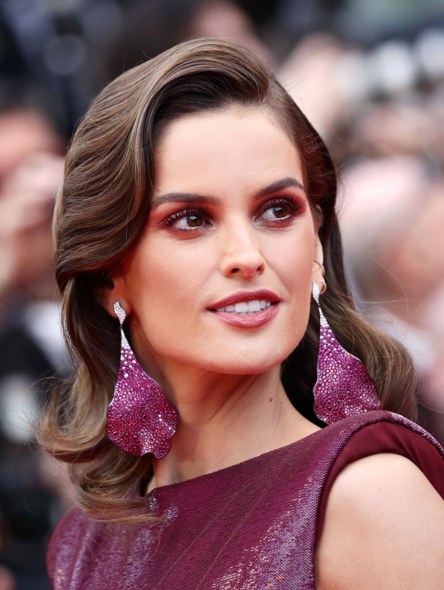CANNES, FRANCE - MAY 14: Izabel Goulart attends the opening ceremony and screening of "The Dead Don't Die" during the 72nd annual Cannes Film Festival on May 14, 2019 in Cannes, France. (Photo by Vittorio Zunino Celotto/Getty Images)