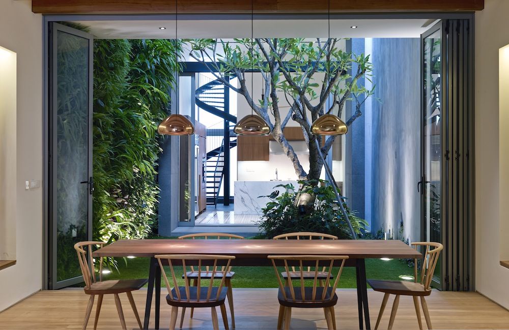17 Blair Road, in Singapore, by Ong&Ong. Photograph: Aaron Pocock (courtesy Thames & Hudson)