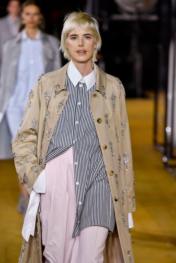 LONDON, ENGLAND - SEPTEMBER 16: Agyness Deyn walks the runway at the Burberry Ready to Wear Spring/Summer 2020 fashion show during London Fashion Week September 2019 on September 16, 2019 in London, England. (Photo by Victor VIRGILE/Gamma-Rapho via Getty Images)