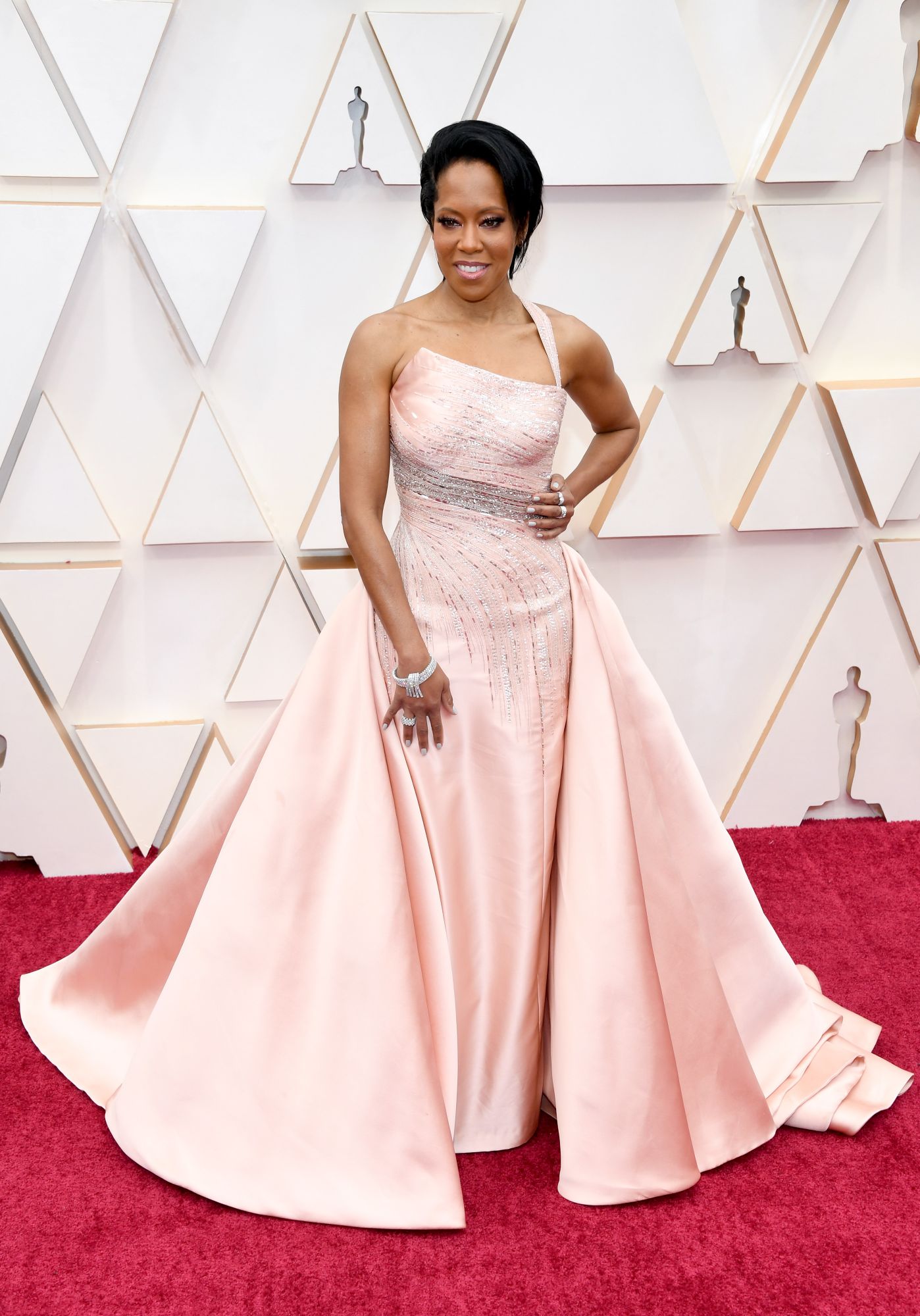 HOLLYWOOD, CALIFORNIA - FEBRUARY 09: Regina King attends the 92nd Annual Academy Awards at Hollywood and Highland on February 09, 2020 in Hollywood, California. (Photo by Kevin Mazur/Getty Images)