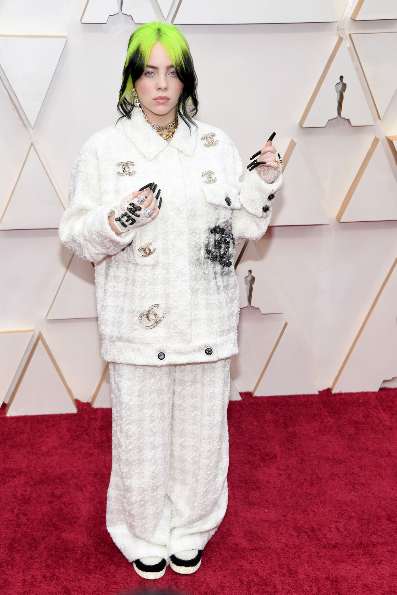 HOLLYWOOD, CALIFORNIA - FEBRUARY 09: Billie Eilish attends the 92nd Annual Academy Awards at Hollywood and Highland on February 09, 2020 in Hollywood, California. (Photo by Kevin Mazur/Getty Images)