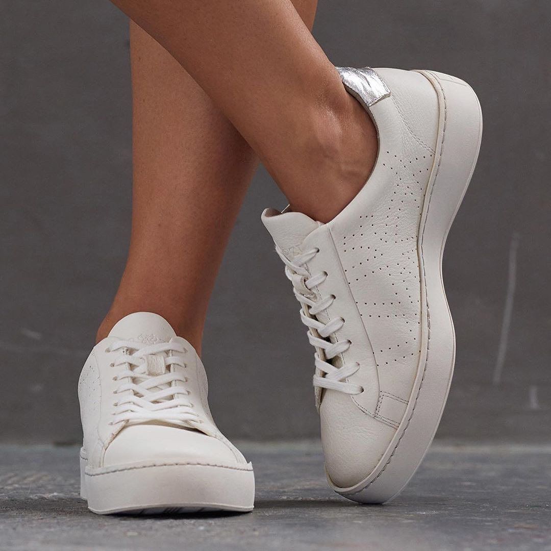 Po Zu sneakers