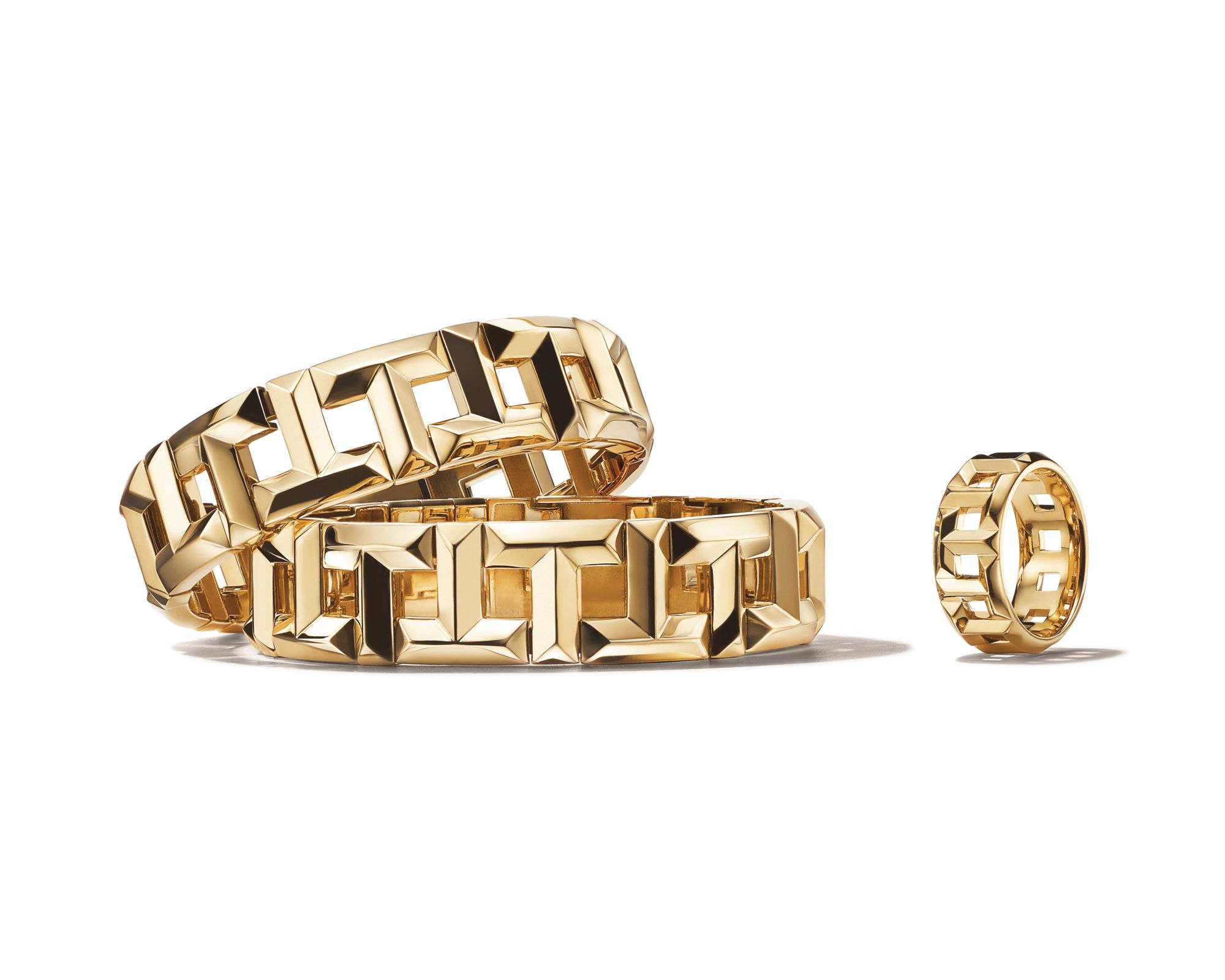 Tiffany True Wide ring and bracelets in yellow gold by Tiffany & Co