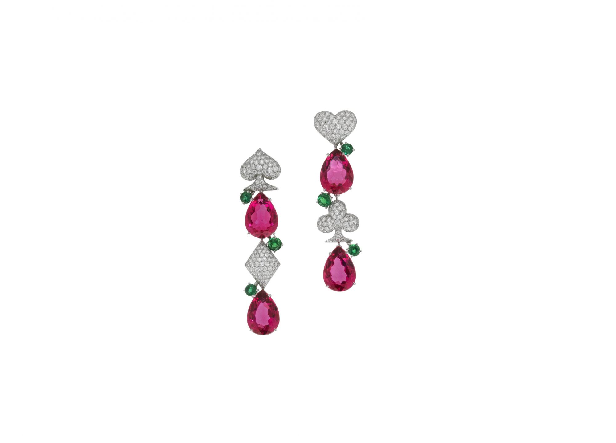 EAR WG WITH RUB EMR DIA AND PAVE'