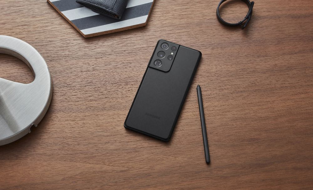 Samsung Galaxy expands its lineup with a new flagship S21 Ultra, available from January 29 (photo: Courtesy)