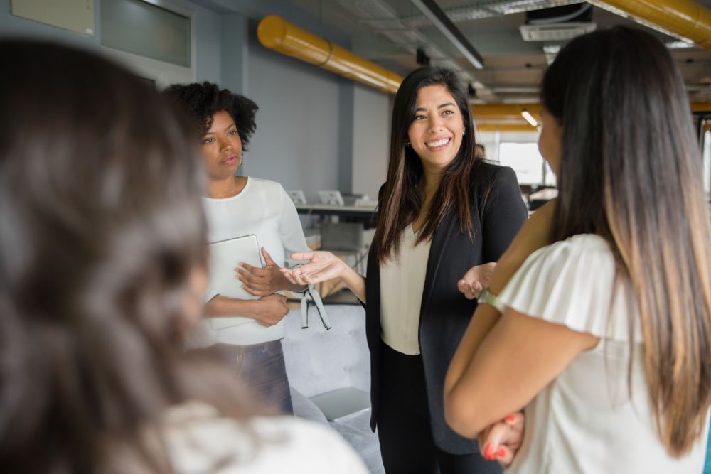 Expert advice on how to find a mentor (photo: Getty Images)