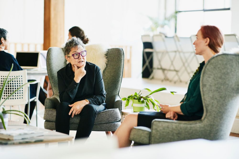 Expert advice on how to find a mentor (photo: Getty Images)