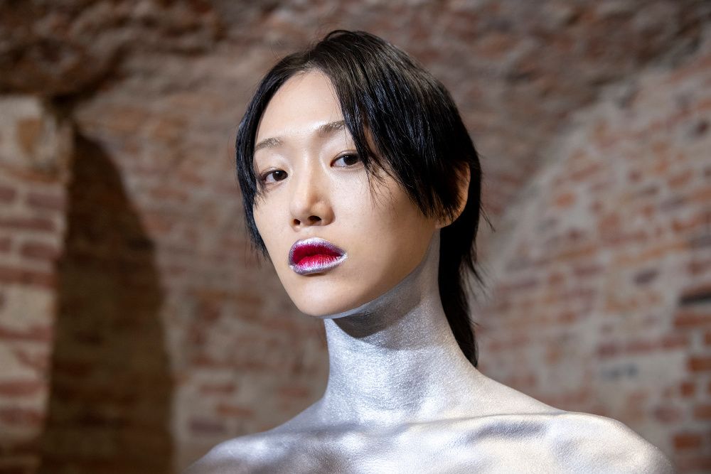 Metallic ombre lipstick backstage at the Salvatore Ferragamo show at Milan Fashion Week (Photo by Kristy Sparow/Getty Images)