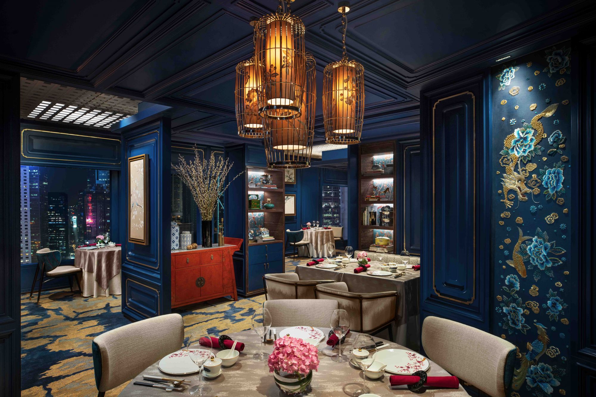 Michelin-Star-Man-Wah-Restaurant-Mandarin-Oriental-Hong-Kong