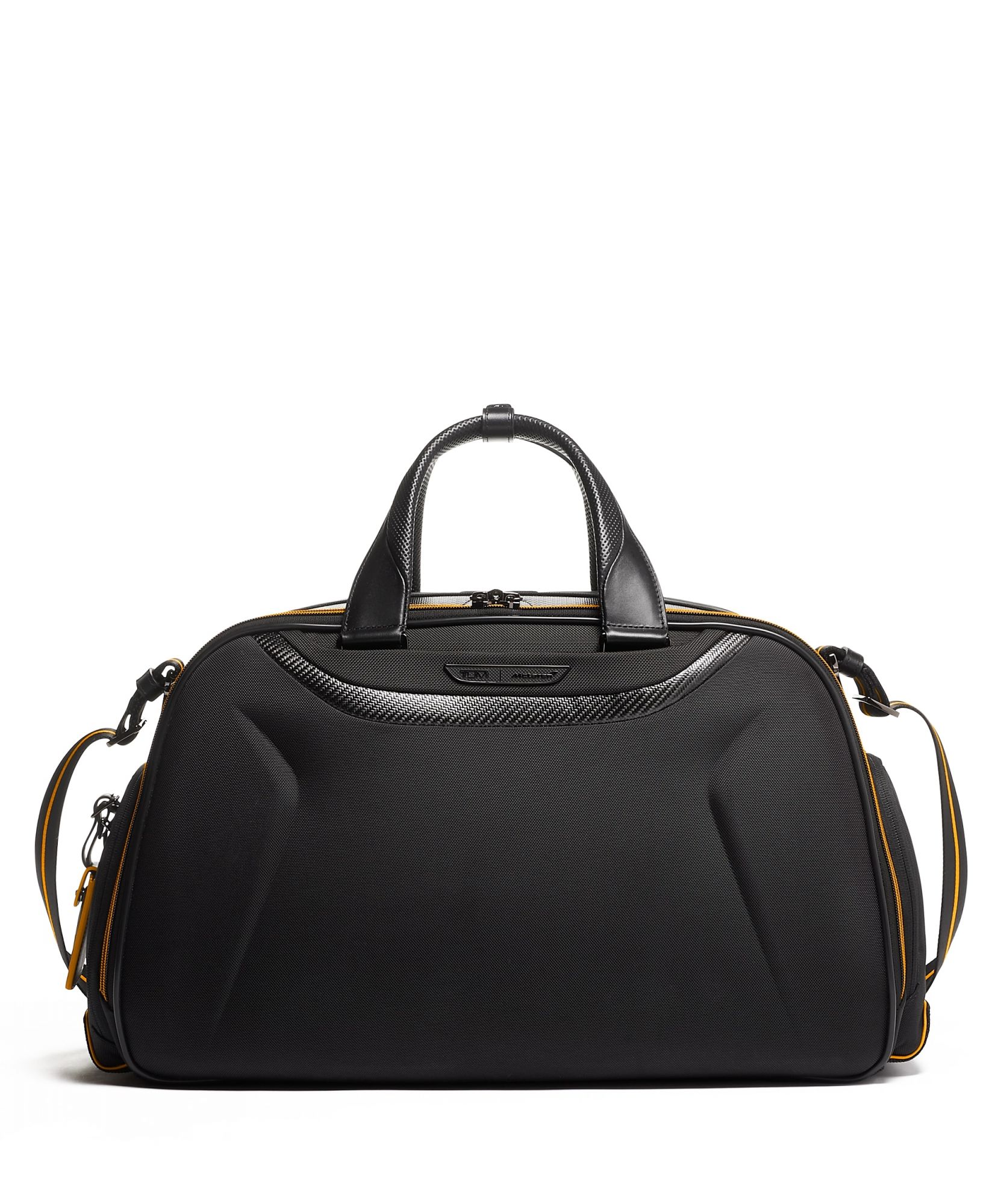 未使用品　TUMI McLaren バック　送料無料 Tumi x McLaren Unveil A Collection Of Luxury Travel And