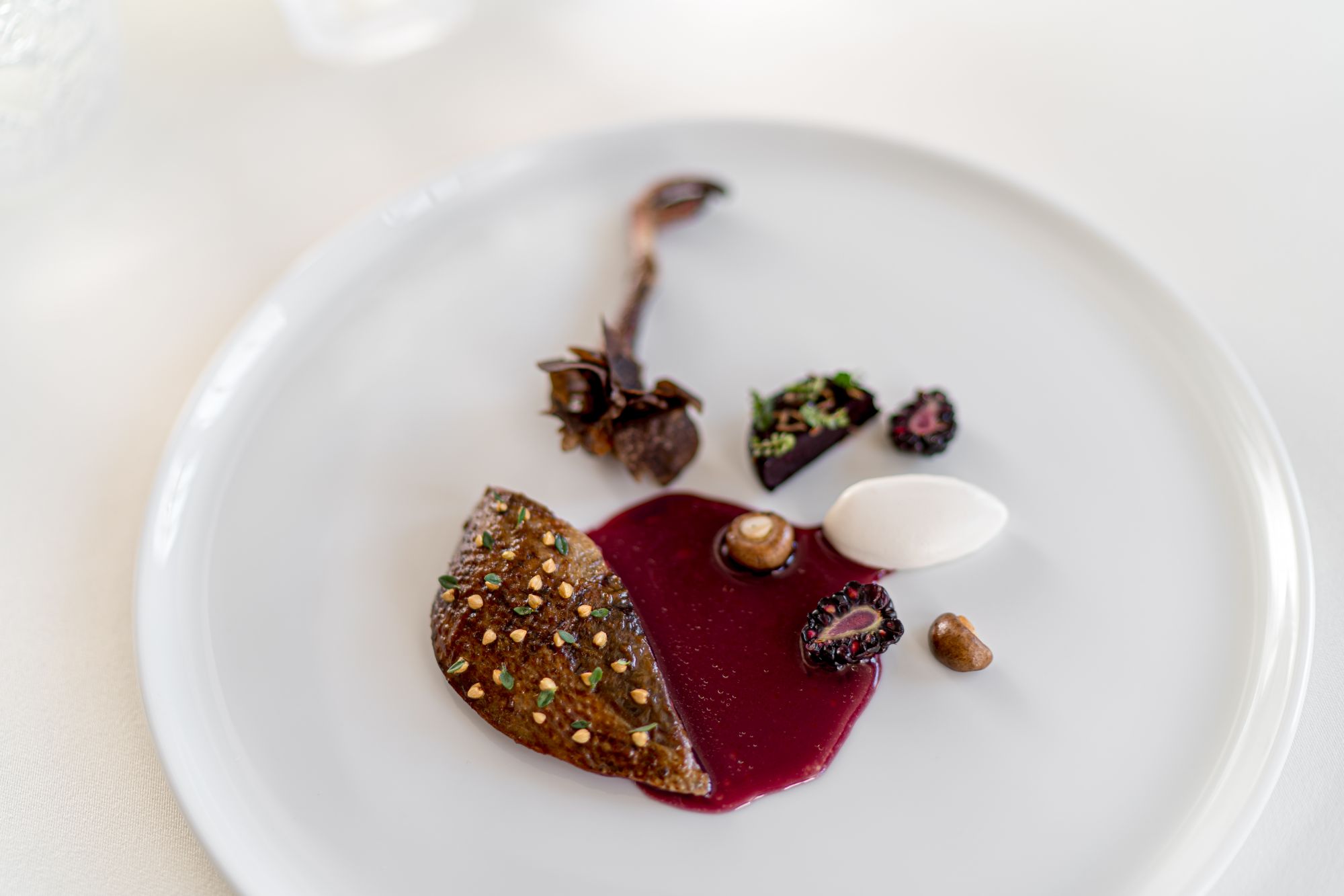 The Glenturret's woodpigeon with beetroot and Perthshire brambles (Photo: Glenturret)