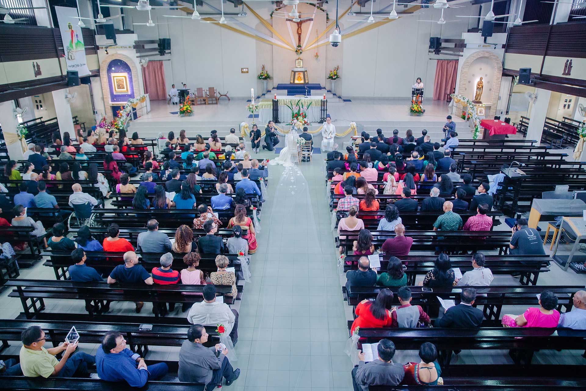 The first of the wedding ceremonies unfurled at Our Mother Perpetual Help Church and Syuen Hotel in Ipoh.