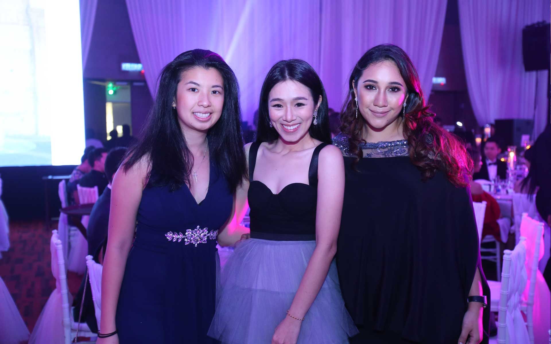 Hwei Tan, Diani Lee and Syazna Zulhasnan