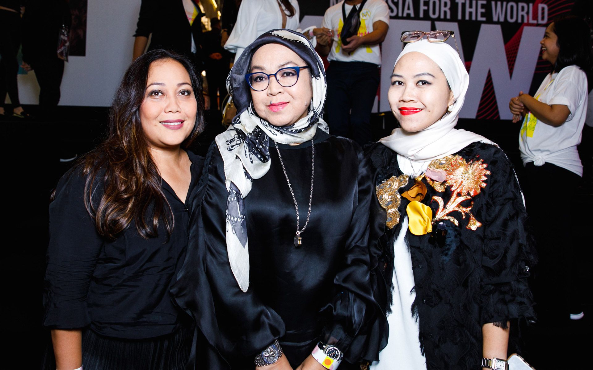 Farah Kasim, Datin Seri Munajat and Iman Datuk Kamarudin Meranun