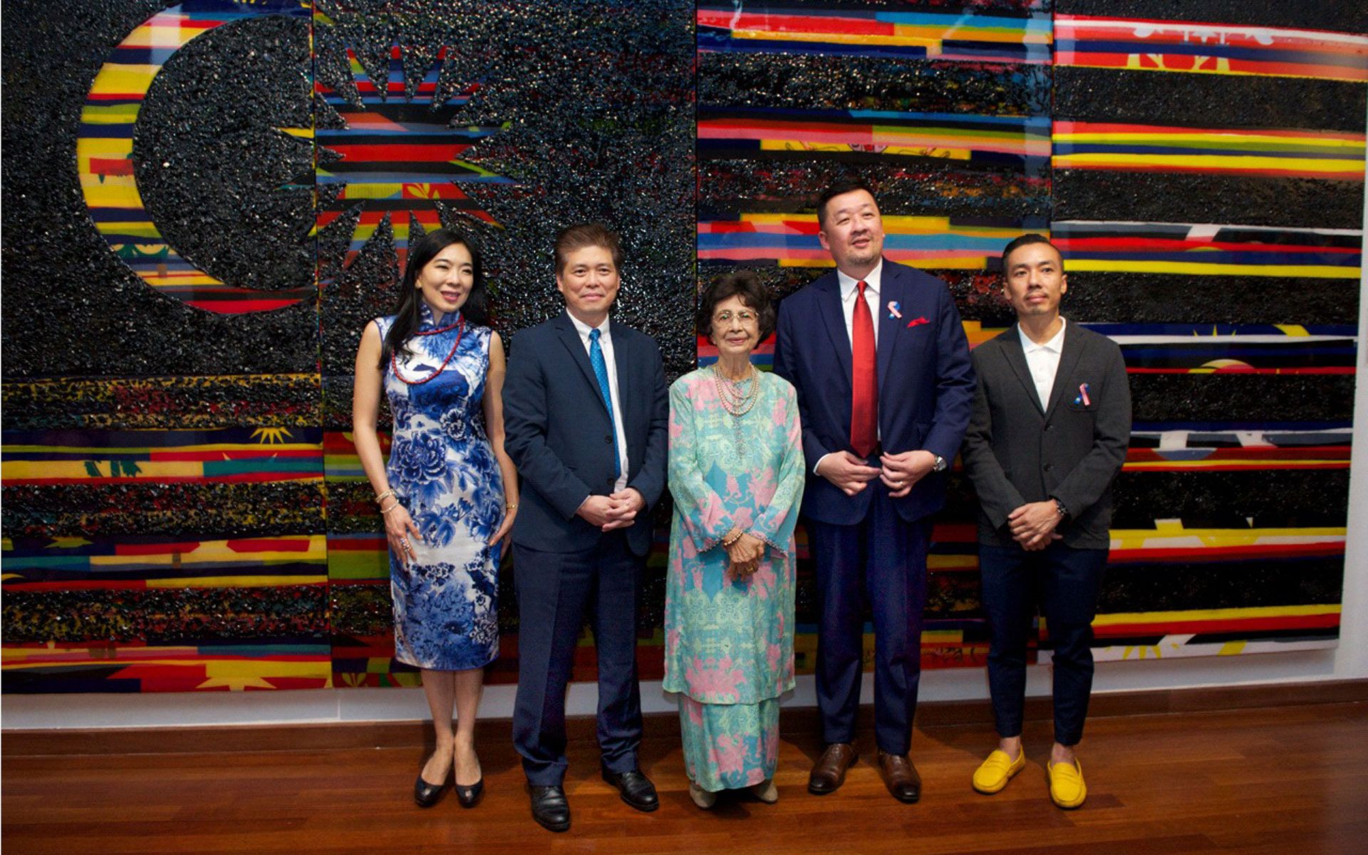 Lim Wei Ling, Ronnie Lim, Tun Dr Siti Hasmah, Lucas Chew and Ivan Lam