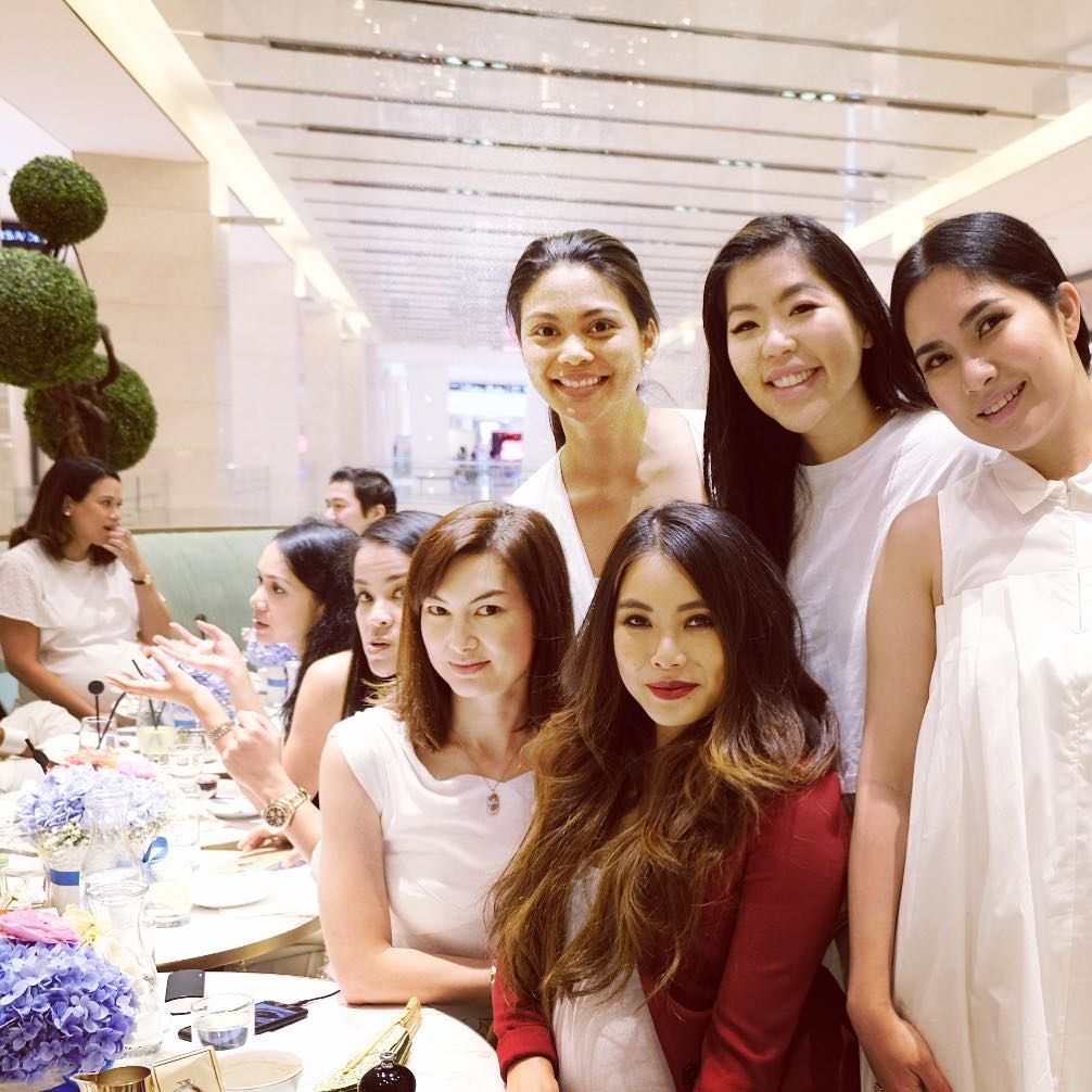 The red carpet alum has graduated to proud mamas (Photo: @elizabethshenlyn)