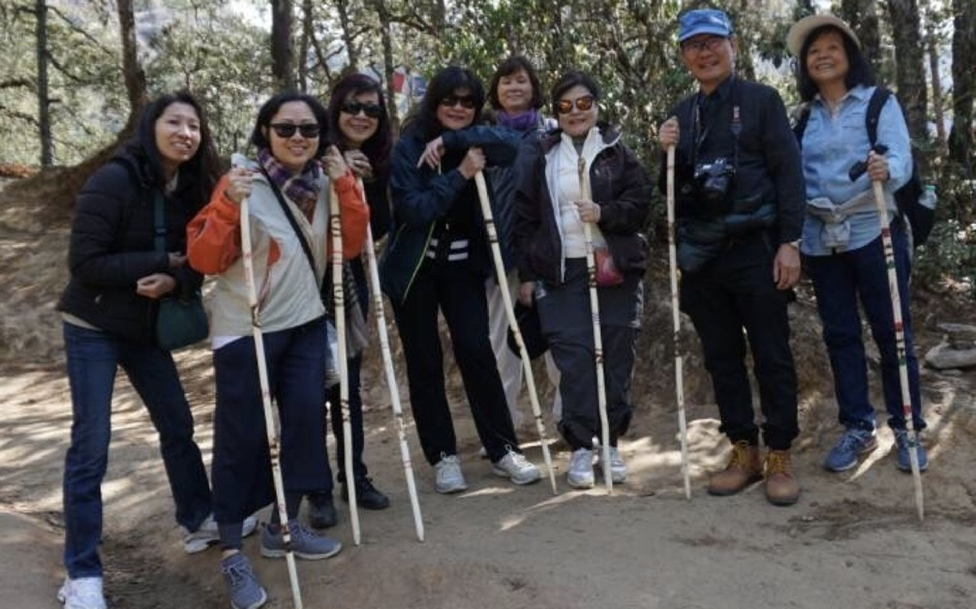 Datuk Seri Dr Victor Wee, Florence Fang, tour group