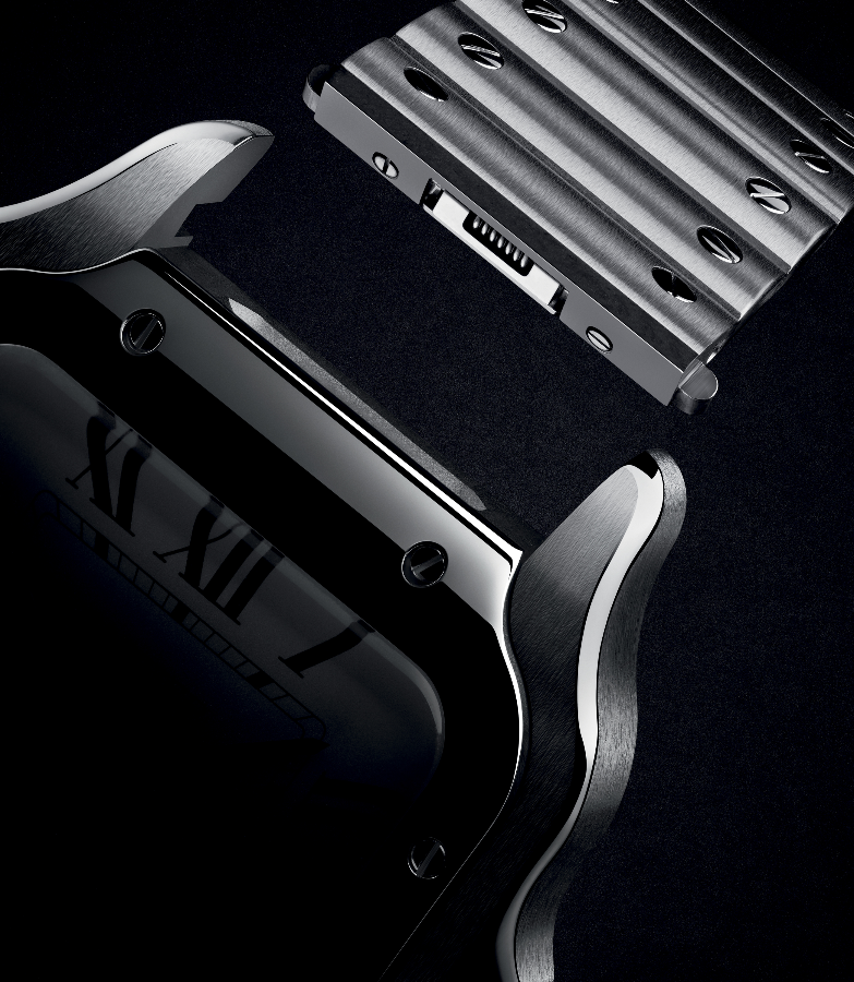 The QuickSwitch strap system. (Photo: Cartier)