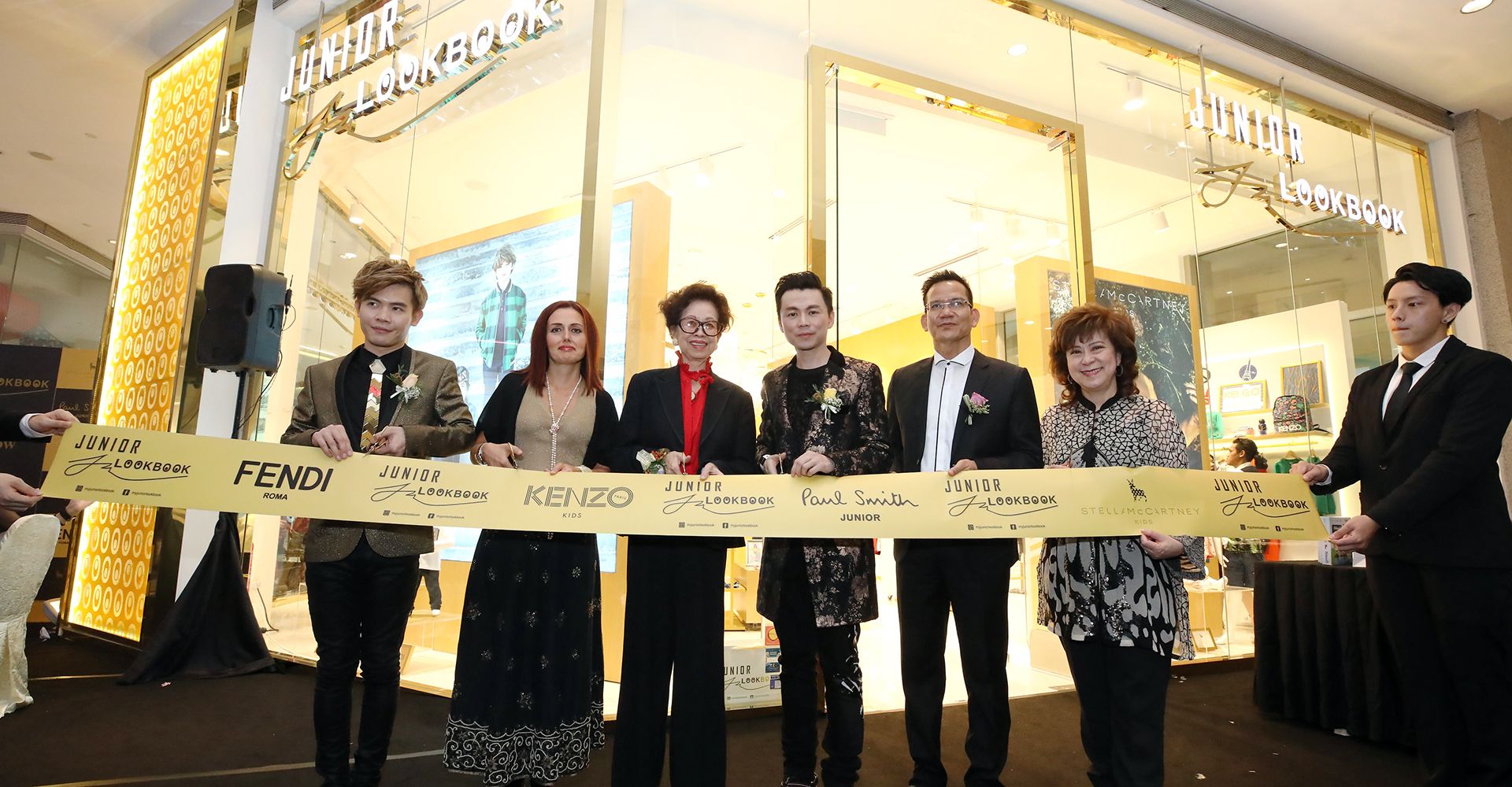 Matthew Benjamin Yoon, Silvia Marra, Datin May Lee Leong , Brian John Yim, Datuk Rashidi Hasbullah and Elizabeth Lee Fuh Yen
