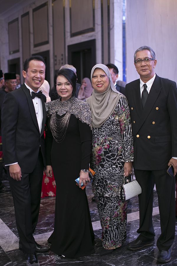 Dato’ Abd Rashid Jabir, Dato' Farisah Mohd Farid, Norihan Ali Yusoff and Hashim Talib