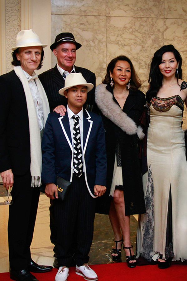 Dato' Dimitri Pantazaras, Nicholas Bloy, Karim Khan, Dato' Sri Farah Khan and Datin Chai Schnyder