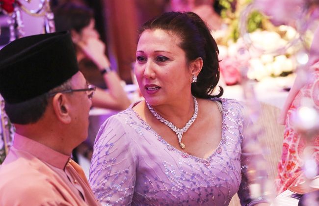 Alia Geneid and Dias Atamkulov's wedding reception in Kuala Lumpur ...