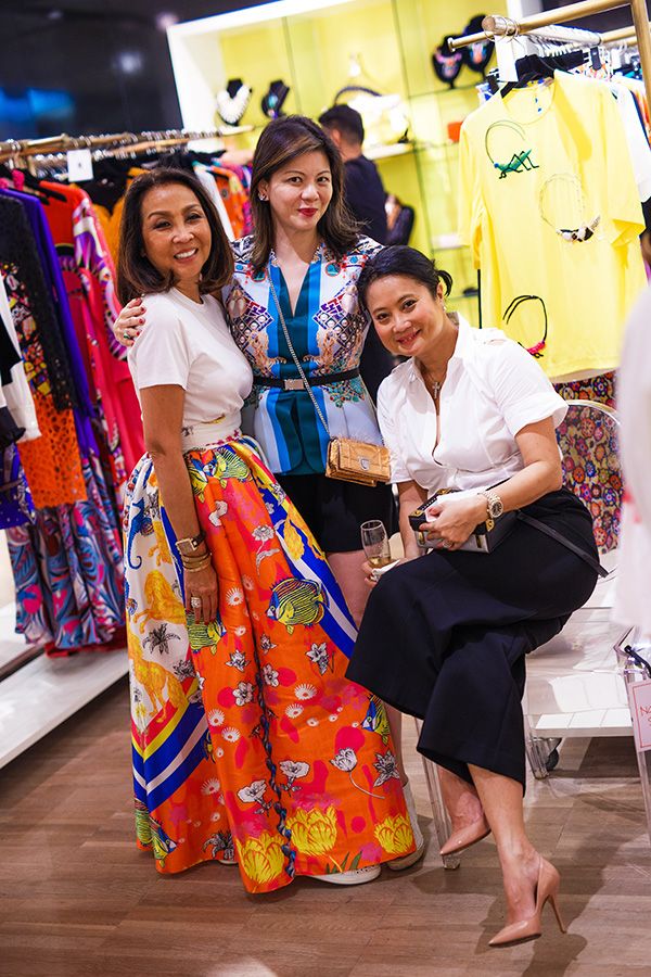 Dato' Seri Farah Khan, Che Puan Datin Winnie Low and Christina Ho