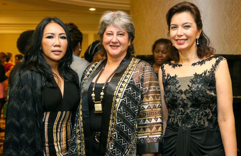 Selina Yeop Jr, HE Vicki Treadell and Datuk Hamidah Naziadin