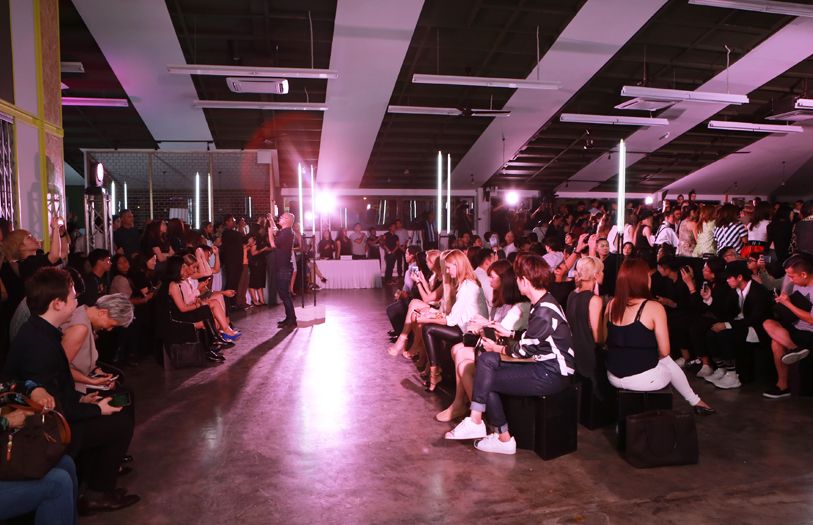 Local designer extraordinaire Khoon Hooi recently unveiled his latest collection for Spring/Summer 2016 at a chic fashion show held at APW Bangsar