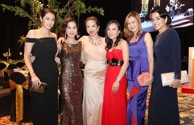 Shirieene Hajamaideen, Adeline Chua, Shareen Ramli, Mimi Tan Edmonds, Meera Sen and Hira Zazalina
