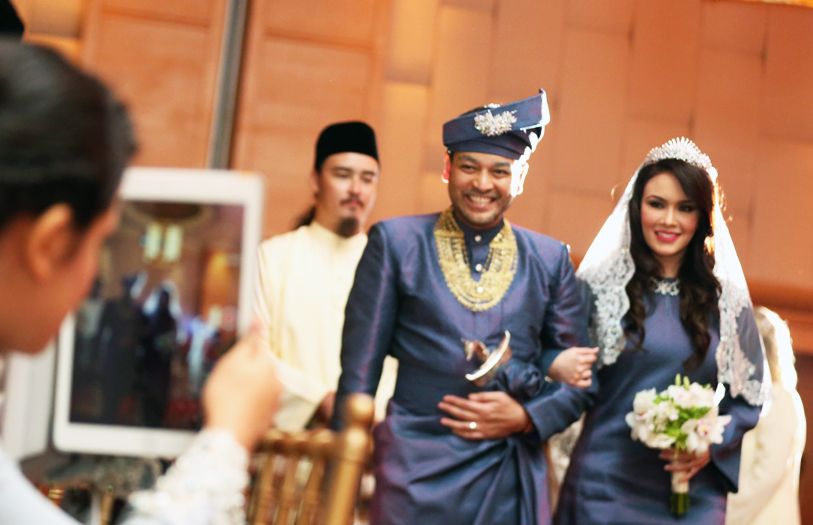 Tunku Jamie Nadzimuddin and Che PuanSarimah Ibrahim