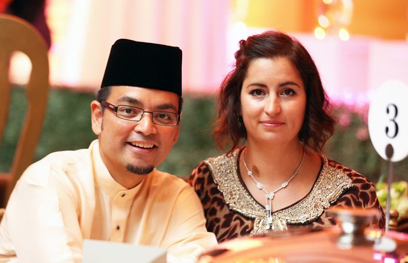 Tunku Danny Mudzaffar and Che Puan Claire Moore