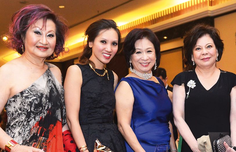 (L-R) Elizabeth Sam, Datin Joanna Low, Lily Low and Puan Sri Molly Low