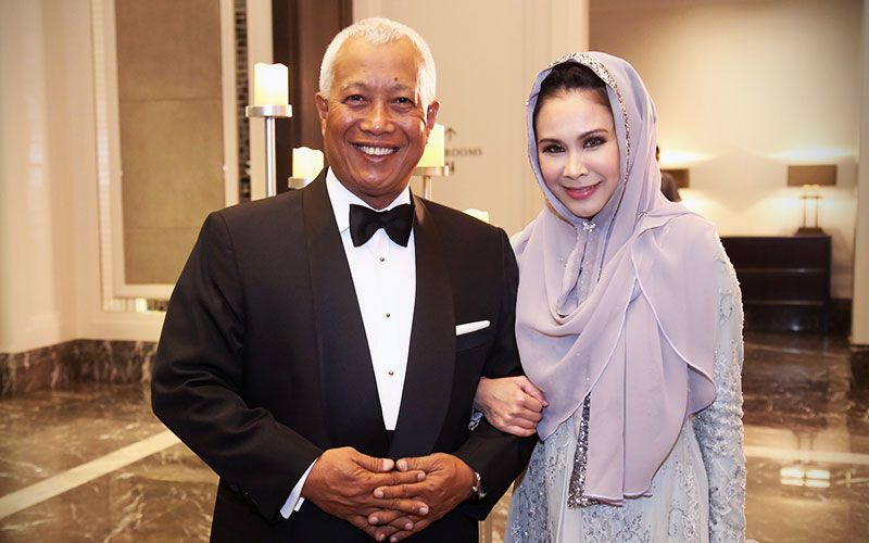 Dato' Mohd Razif Idris and Datin Nur Aireen Ismail
