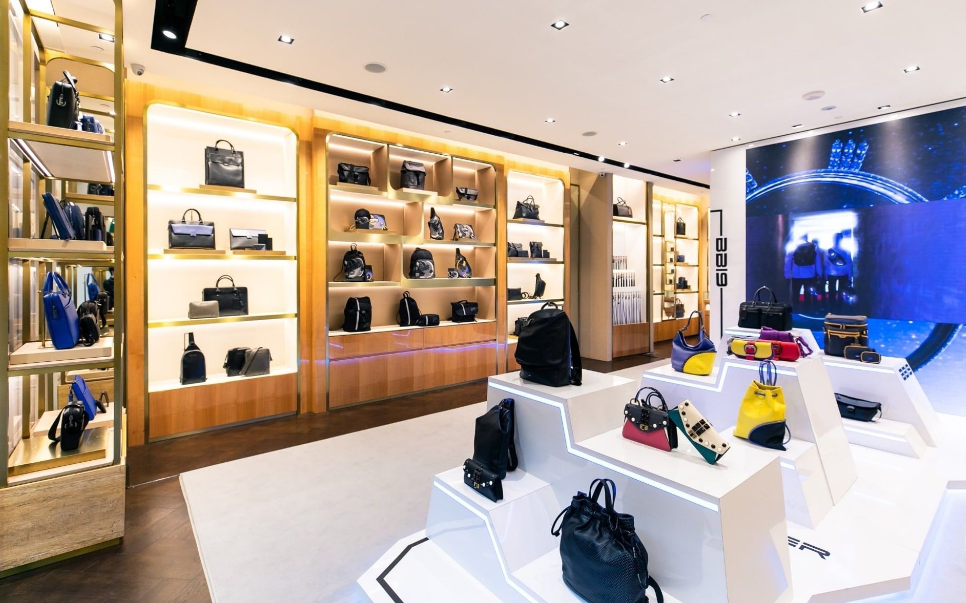 Braun Büffel Marina Bay Sands Flagship Store