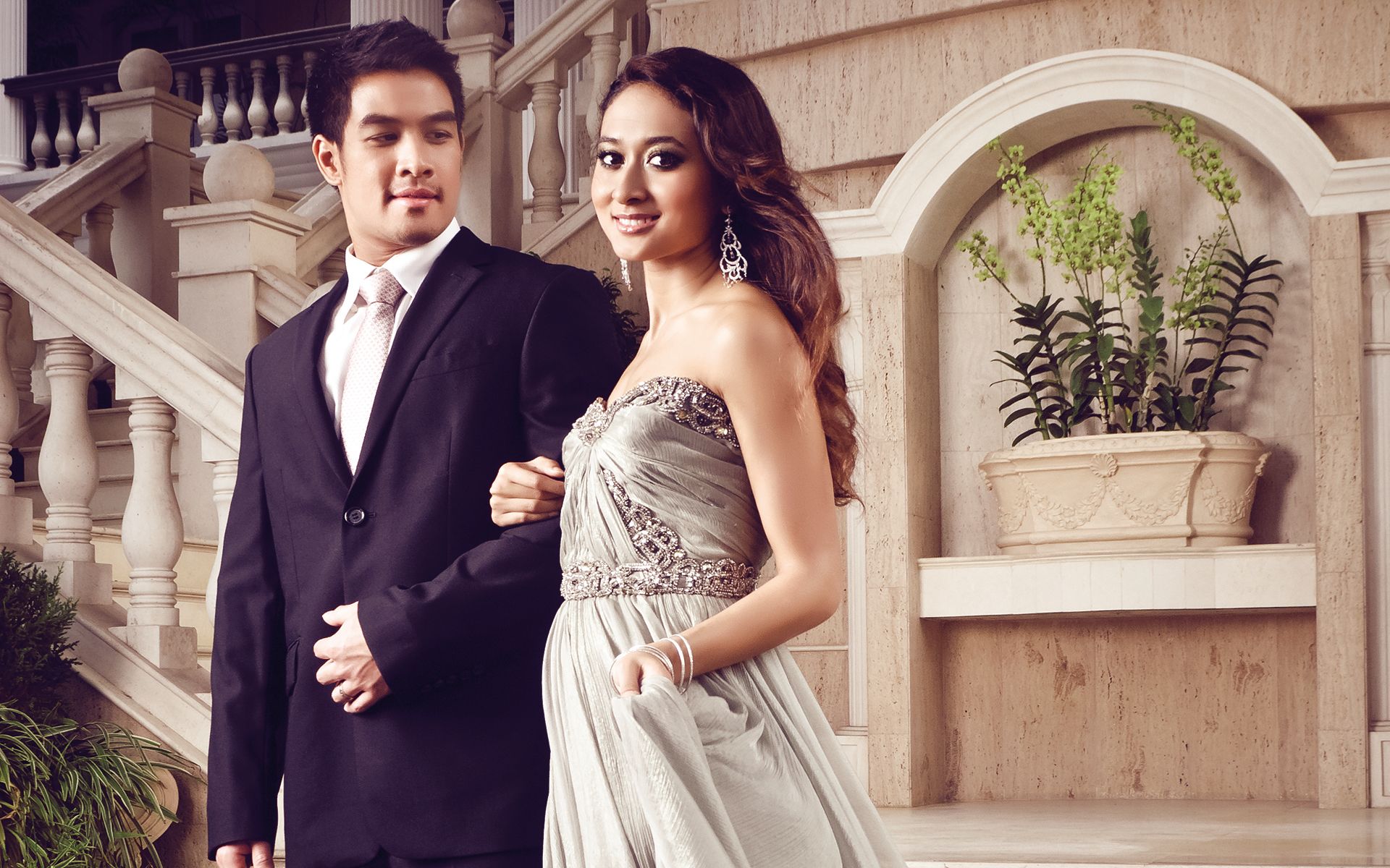 "It is definitely great to have a lifetime companion and to be married to someone who constantly has my best interests at heart." -- December 2011 cover