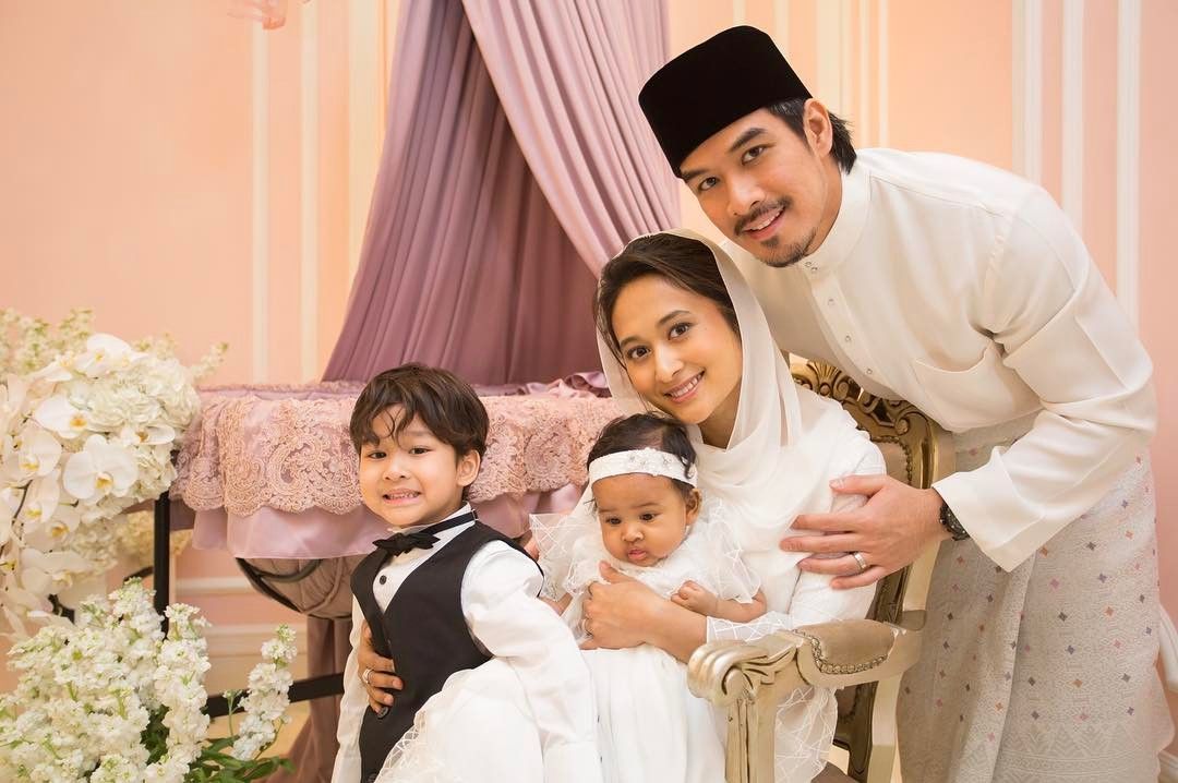 2017 May cukur jambul of Tahlia (Photo credit: @nadianasimuddin / Instagram)