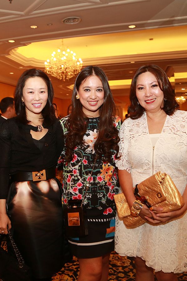 2014, March: At the Tatler relaunch event, Datin Yvette donned her perennial favourite prints, standing out among Shawna Yap and Tay Ai Leen