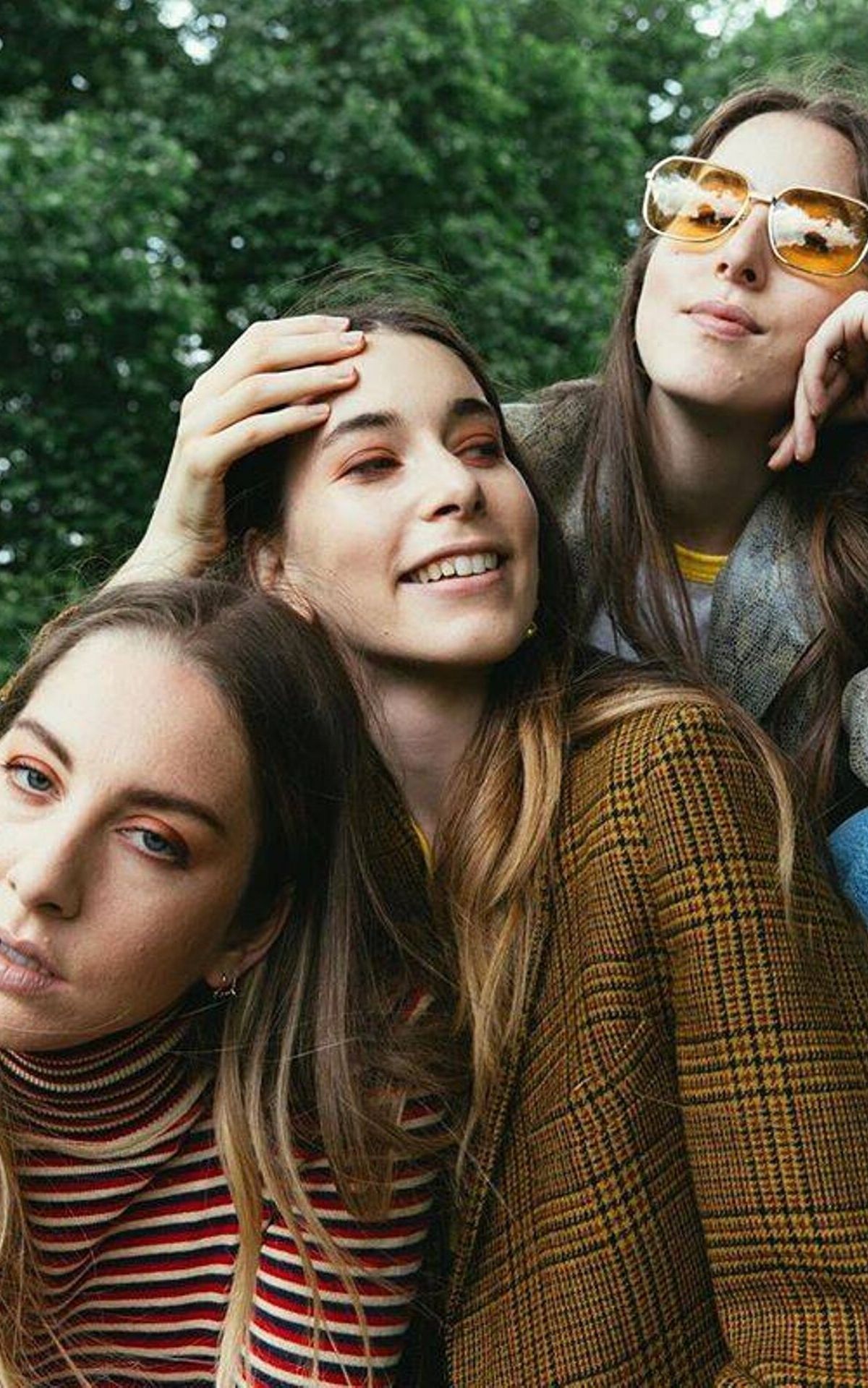 Heard in the film <i>Paper Towns</i> , HAIM's Falling is just such a fun song. Photo: HAIM/ Facebook