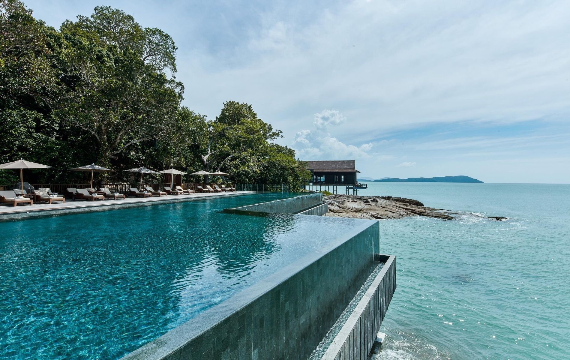 The adults-only Horizon Pool at The Ritz-Carlton, Langkawi seems to flow right into the Andaman Sea, offering a spectacular view of both sea and Mount Machinchang, the second highest peak on the island (Photo: The Ritz-Carlton, Langkawi)