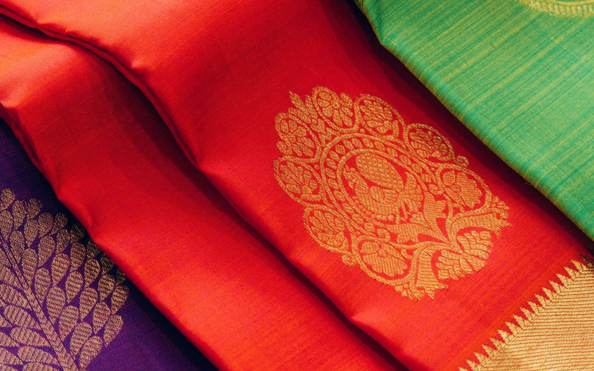Photo: Kancheevaram Weaves by ZOBHA/Khairul Imran